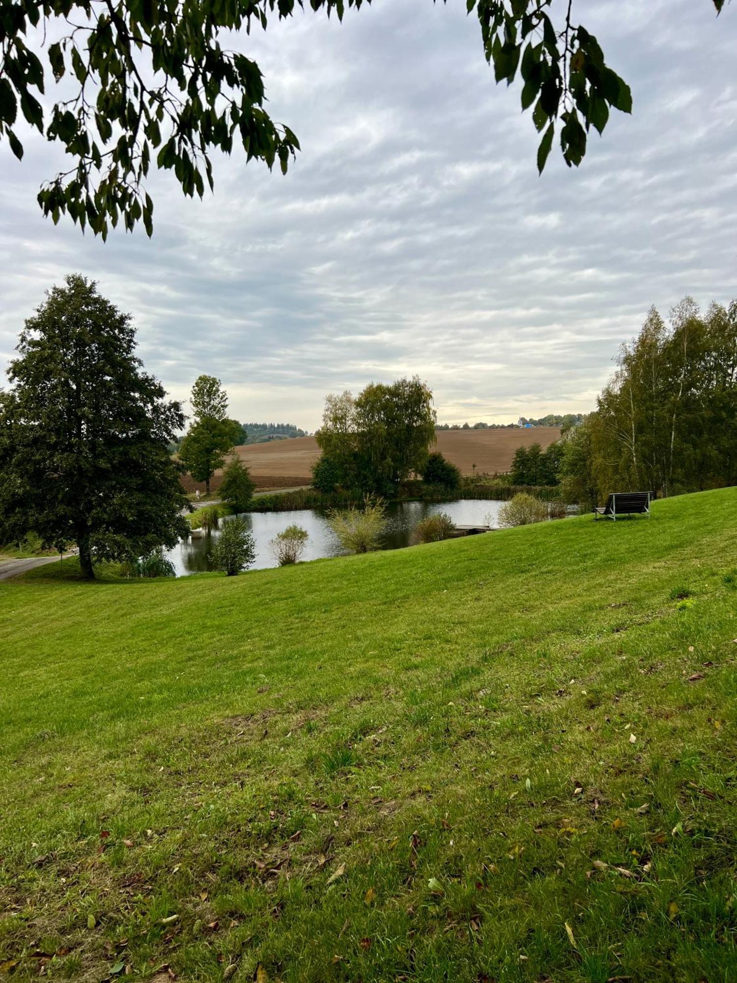 Resort Lisensky Dvur Sněžné Buitenkant foto