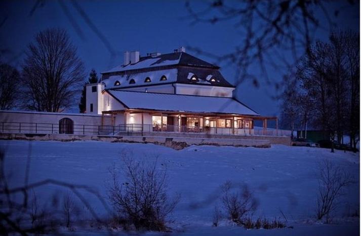 Resort Lisensky Dvur Sněžné Buitenkant foto